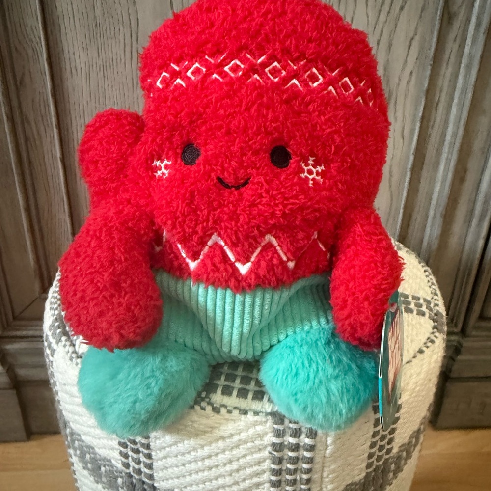 Bum Bumz Size 7.5”Plush Red and Green Toy